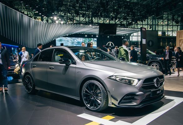 Bảng giá xe ô tô Mercedes: 4 chỗ, 5 chỗ gầm cao, 7 chỗ, xe thể thao (7/2021)