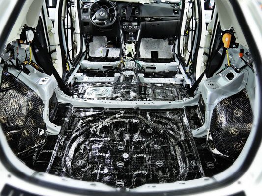 Có nên làm cách âm – chống ồn cho xe ô tô?