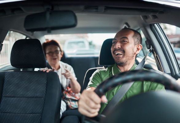 Có nên mua xe chạy Grab, chạy Grab Car nên mua xe gì hiệu quả kinh tế?