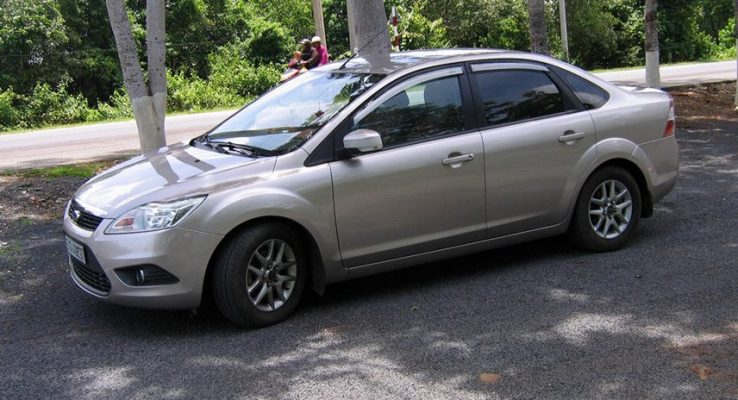 Đánh giá có nên mua Ford Focus 2009 cũ không?
