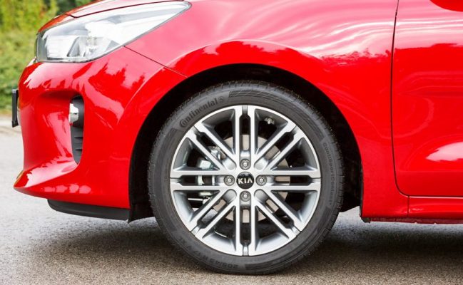 Đánh giá có nên mua Kia Rio 2017 cũ không?