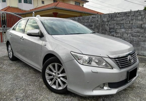 Đánh giá có nên mua Toyota Camry 2013 cũ không?