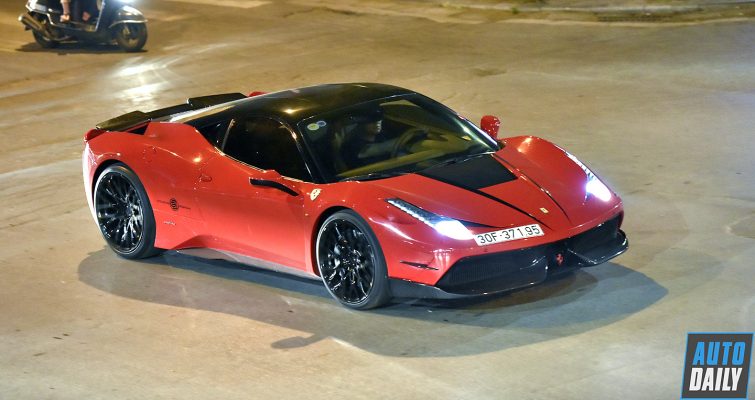 Ferrari 458: Siêu xe mạnh mẽ “quyến rũ” đến ngất ngây