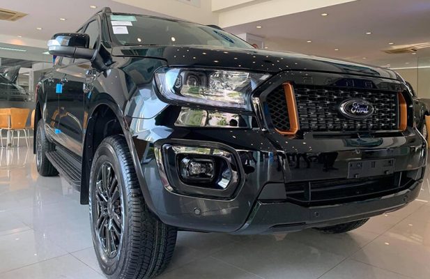 Ford Ranger 2021: Giá xe lăn bánh & đánh giá thông số kỹ thuật (7/2021)