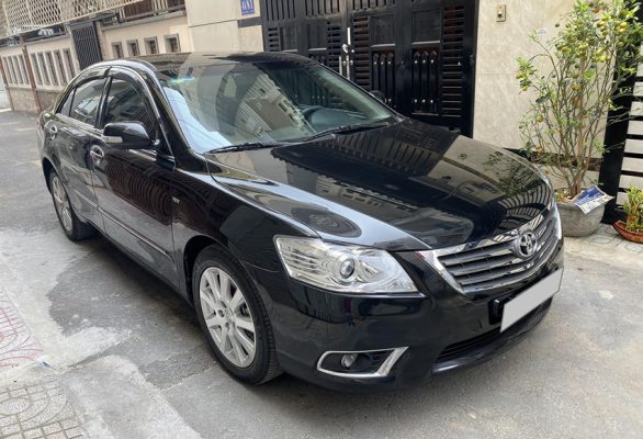 Giá bán xe Toyota Camry cũ, có nên mua Camry nhập khẩu cũ không?
