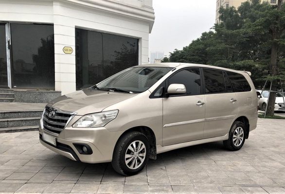 Giá bán xe Toyota Innova cũ, kinh nghiệm mua Innova cũ trả góp giá rẻ