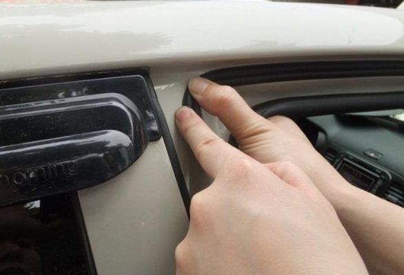 Gioăng cao su cửa ô tô: Lắp thêm có mất công, phí tiền?