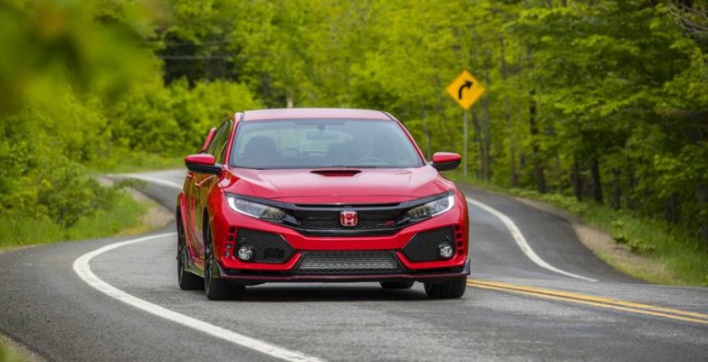 Honda Civic 2021: Giá xe lăn bánh & đánh giá thông số kỹ thuật (7/2021)
