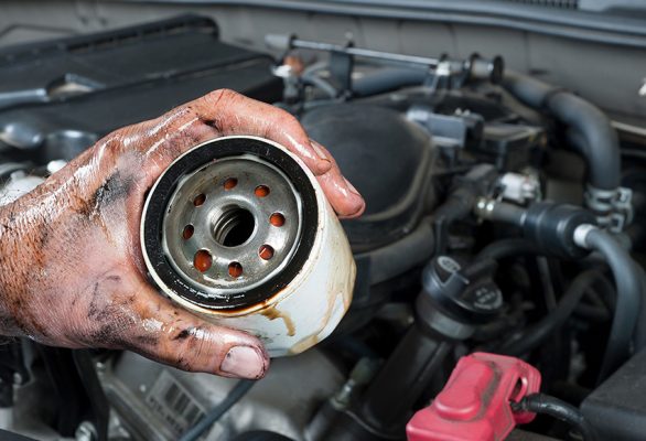 Hướng dẫn cách thay lọc dầu nhớt ô tô