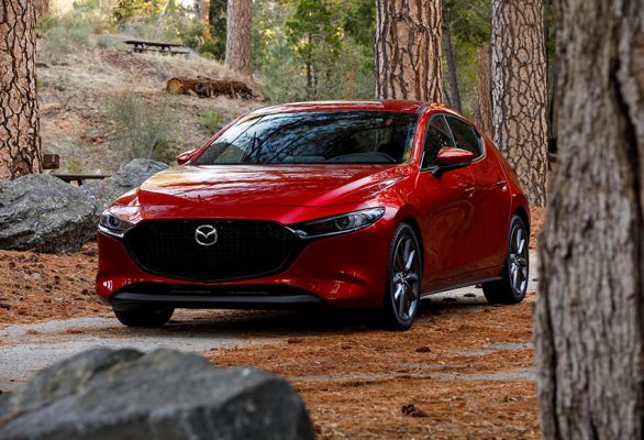 Mazda 3 2021: Giá xe lăn bánh & đánh giá thông số kỹ thuật (7/2021)