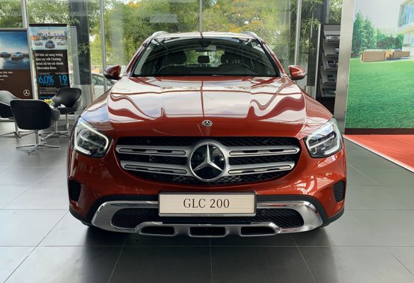 Mercedes GLC 200 2021: Giá xe lăn bánh & đánh giá thông số kỹ thuật (7/2021)