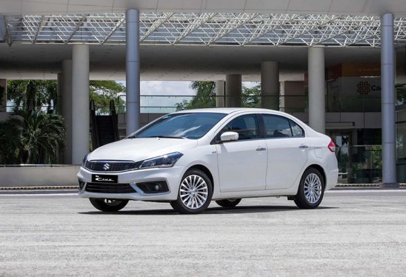 Suzuki Ciaz 2021: Giá xe lăn bánh & đánh giá thông số kỹ thuật (7/2021)