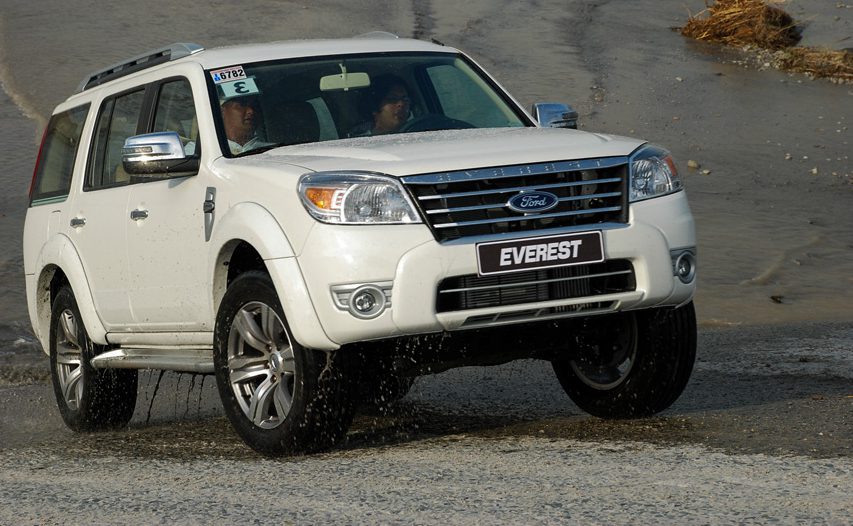 Đánh giá Ford Everest 2009 cũ: Đáng mua trong tầm giá 400 triệu