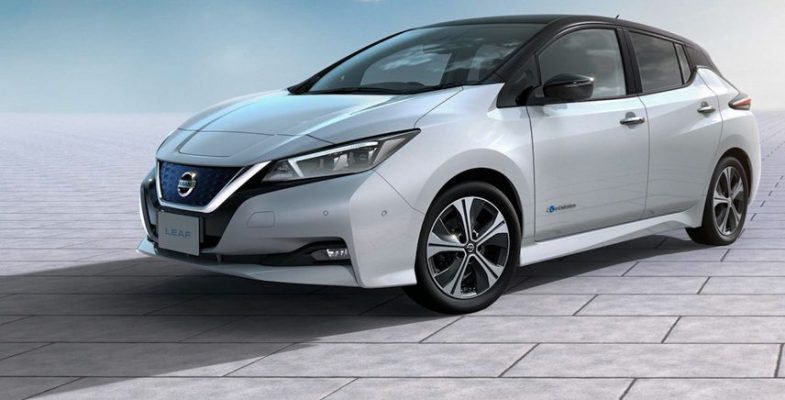 Đánh giá Nissan Leaf: Có gì ở chiếc xe điện bán chạy nhất?