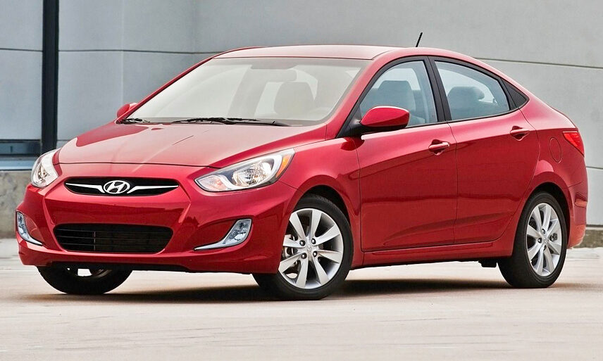 Đánh giá có nên mua Hyundai Accent 2015 cũ không?