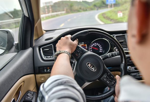 Hướng dẫn các kỹ thuật đánh vô lăng ô tô chuẩn xác, an toàn