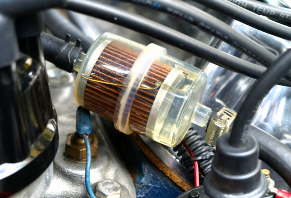 Khi nào cần thay lọc xăng ô tô? Giá thay lọc xăng xe