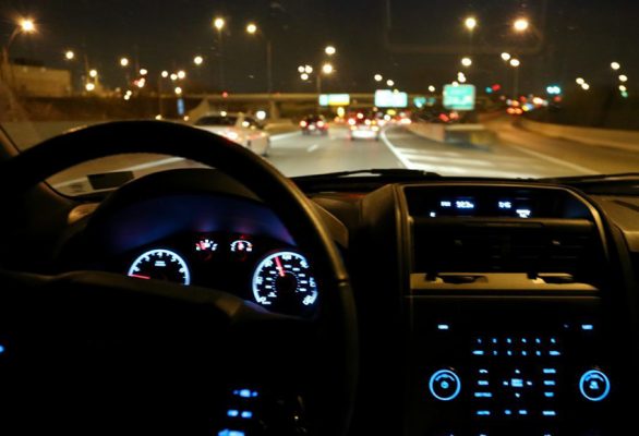 Kinh nghiệm, kỹ năng lái xe ô tô ban đêm an toàn