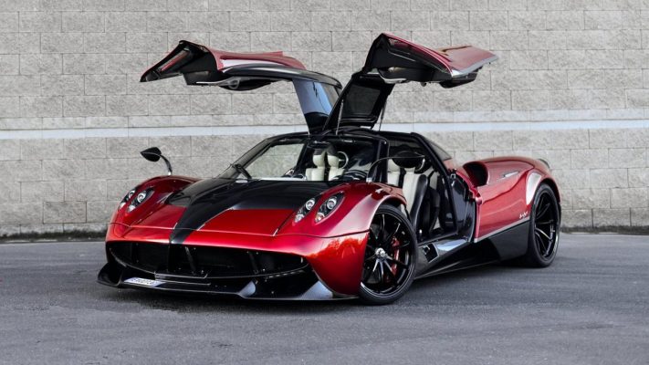 Pagani Huayra Tempesta: Diện “áo đỏ” carbon siêu quyến rũ