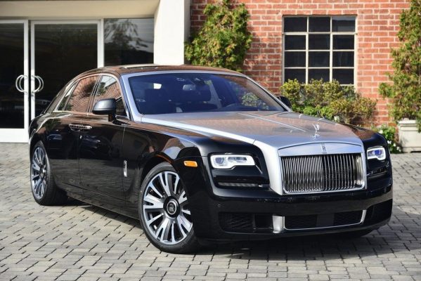 Rolls-Royce Ghost: “Bóng ma” quyền quý trong làng xế siêu sang